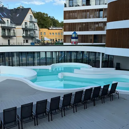 Baltic Waves Resort Luksusowy Apartamnet Z Basenem I Parkingiem Miedzyzdroje Exterior photo